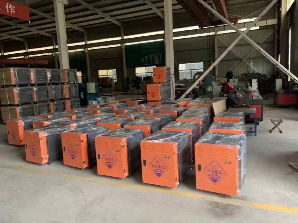 油烟净化器亮红灯是怎么回事？